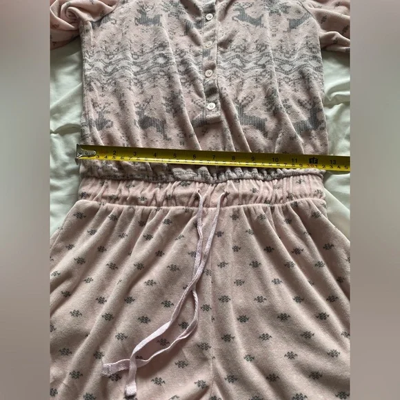 La Vie En Rose Pink Knit Floral-Print Romper - Picture 6 of 6